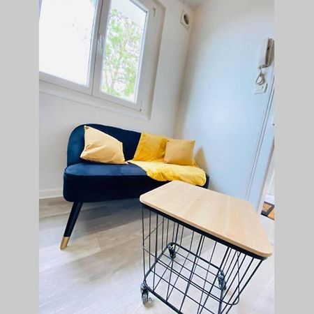 Appartement Cosy Avec Jardin Chaleureux Laon Kültér fotó